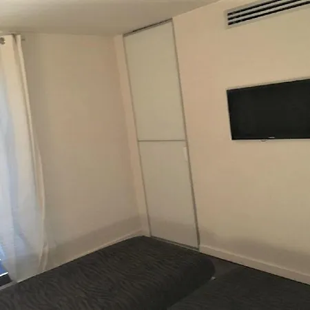 Luxury 2 Bedroom Coeur De Appartamento *
