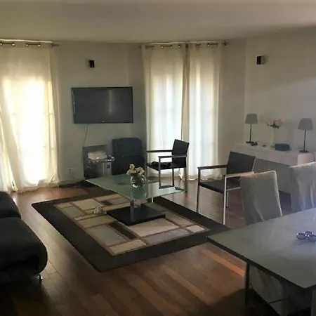 Apartment Luxury 2 Bedroom Coeur De Cannes
