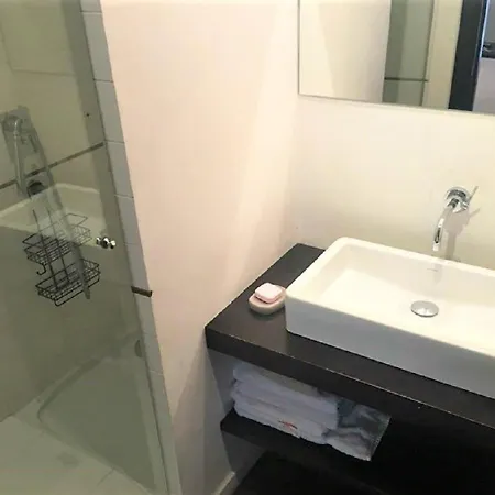 Luxury 2 Bedroom Coeur De Cannes
